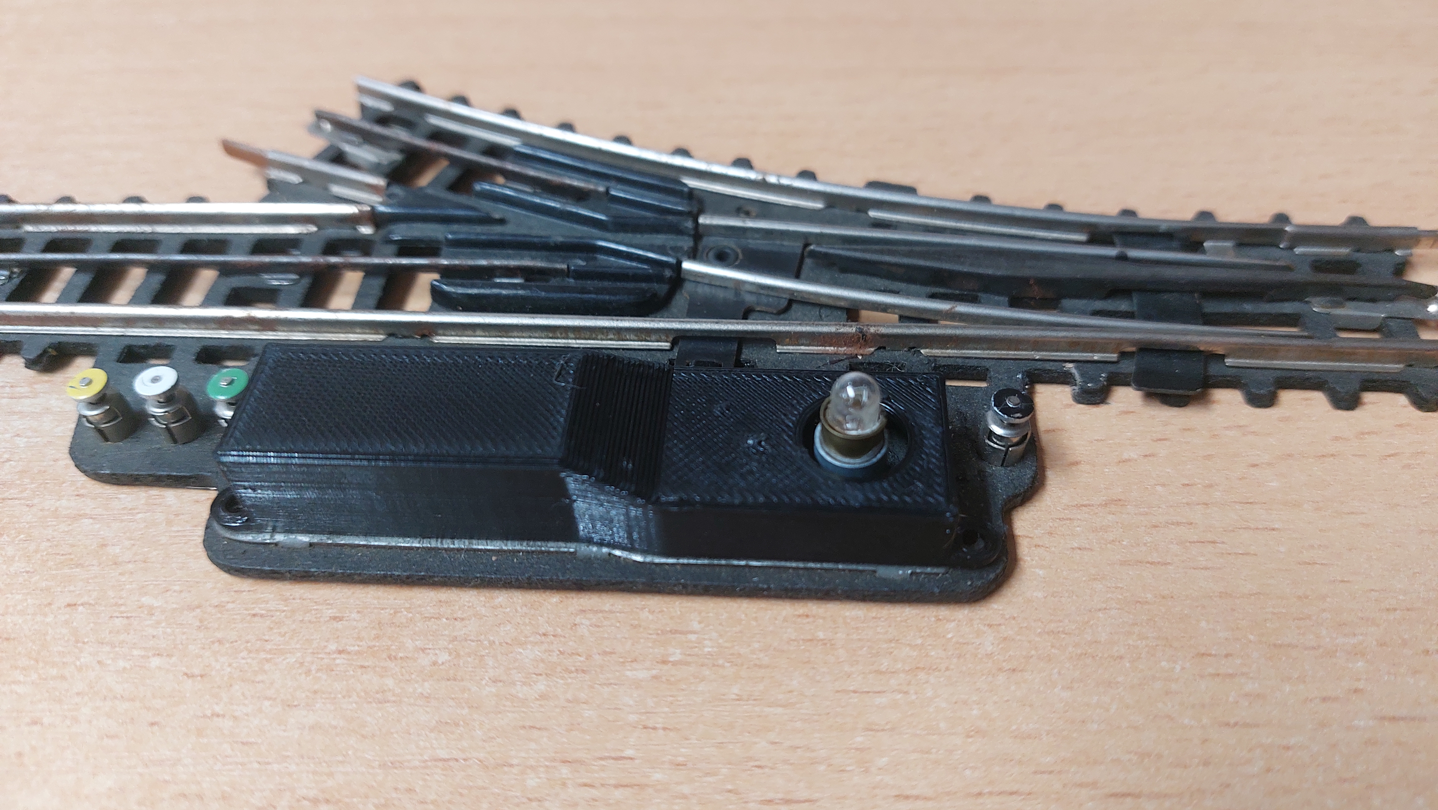 Cover for Trix Express model railway track switch (left and right)