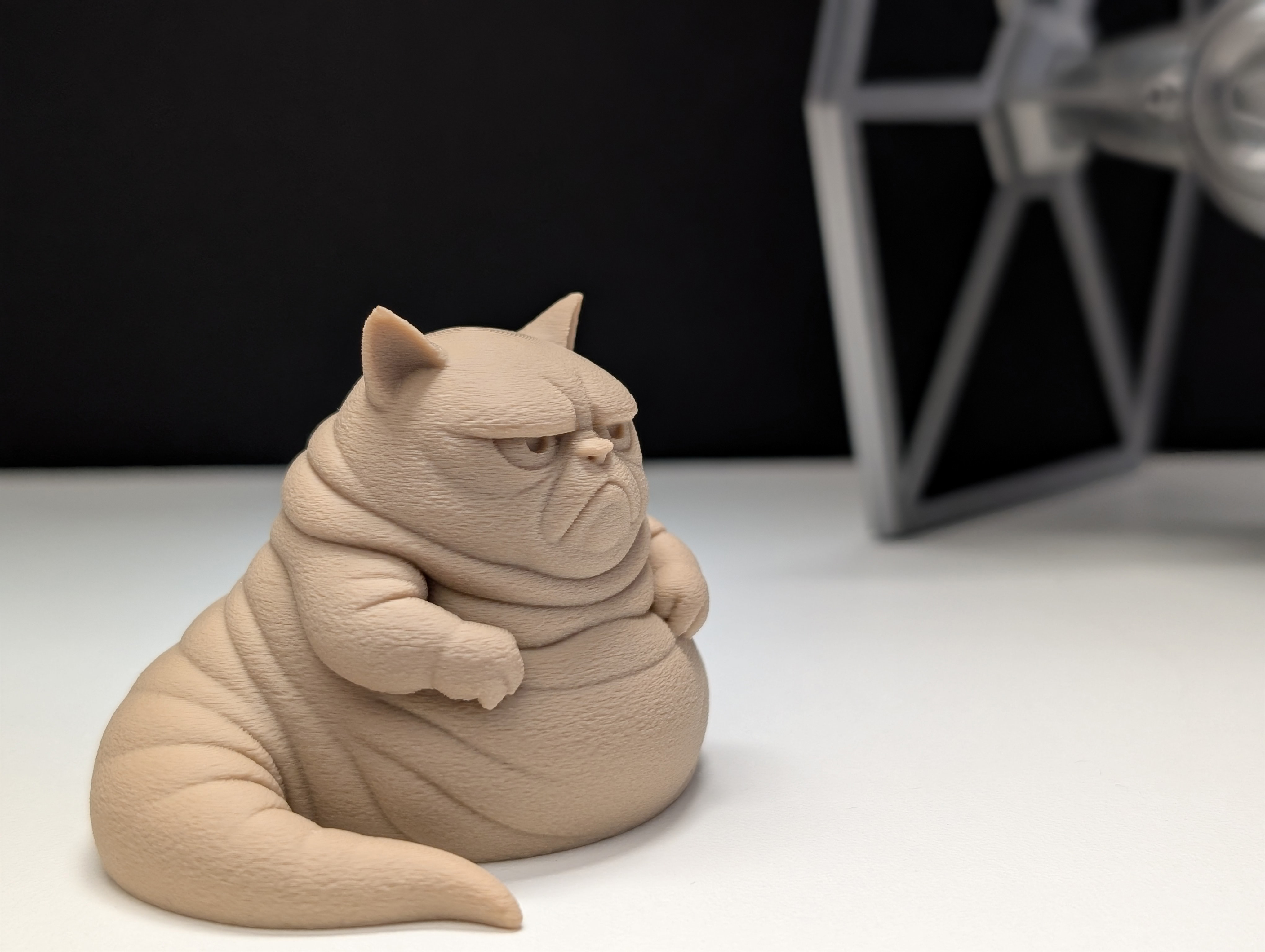 Miniatura 3 do modelo 3D Grumpy Cat the Hutt