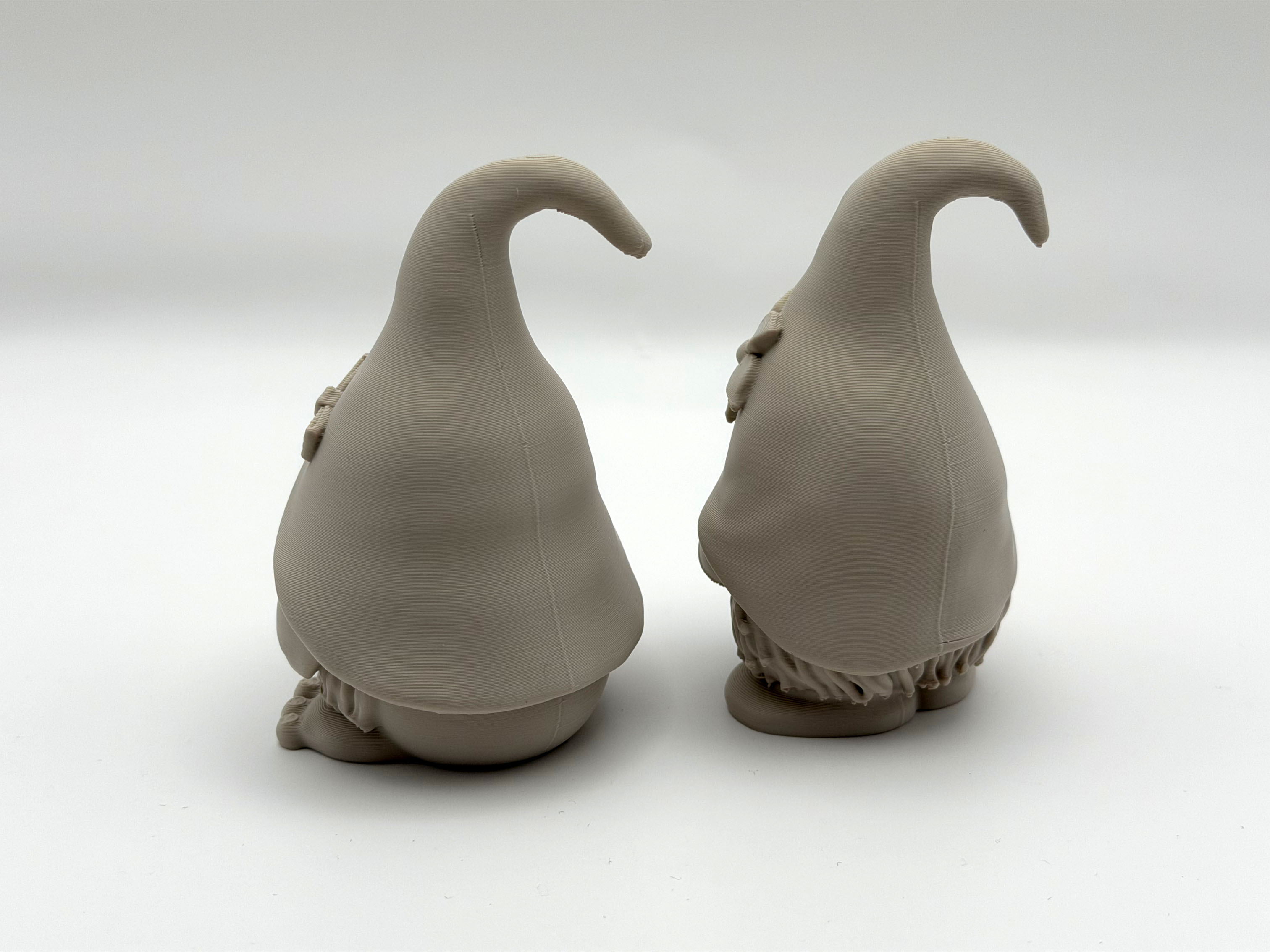 Miniatura 5 do modelo 3D Cute Gnomes Couple