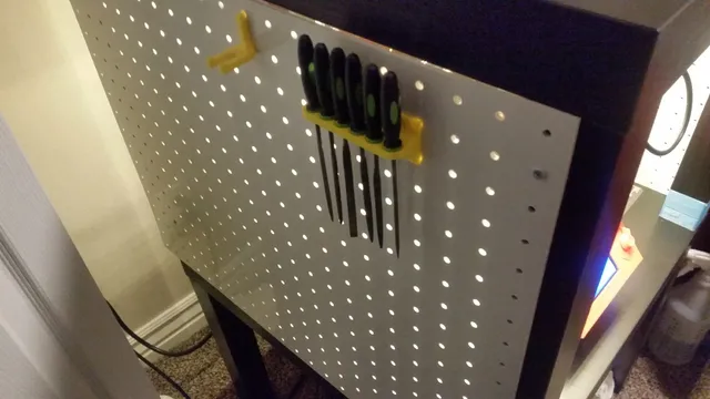 Mini file set holder for pegboard
