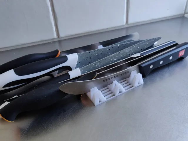 Knife Holder