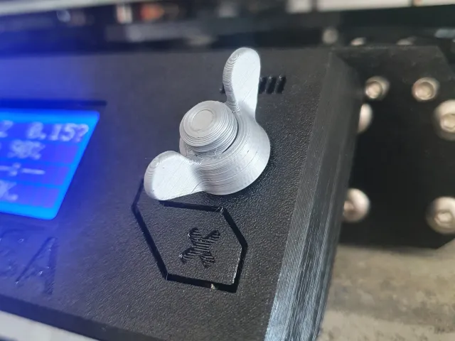 Wingnut Knob - to tighten the tolerances down