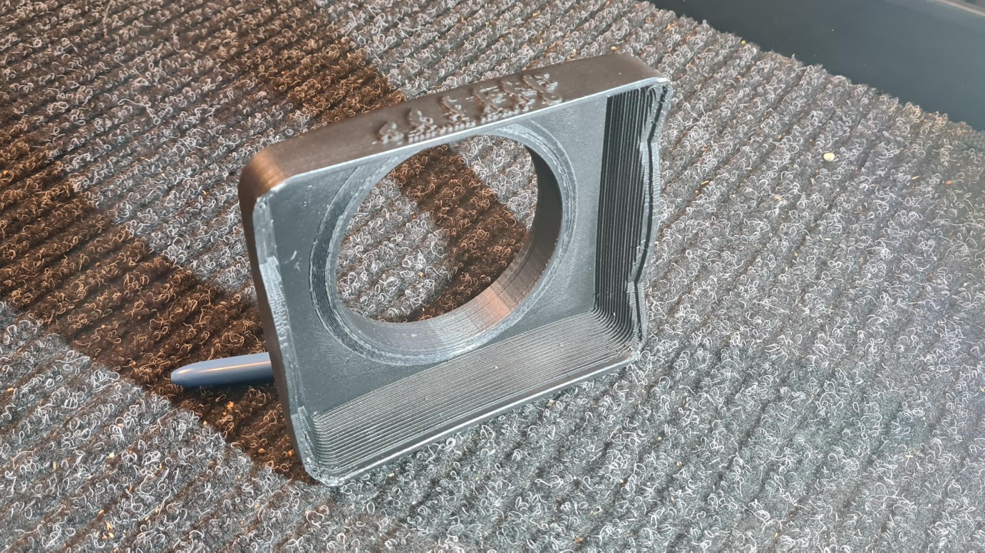 Canon wide tv lens hood 95mm by Axiongr Download free STL model