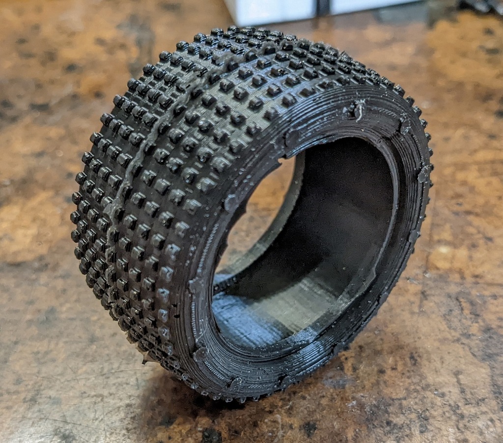 Mini-B Rear Tire Mold - Square Pin Tread