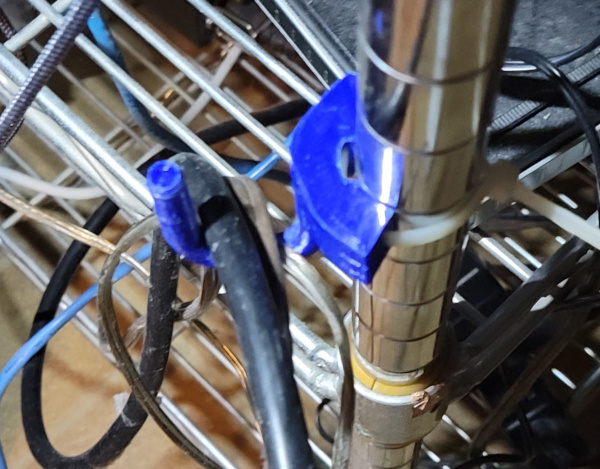 Miniatura 3 do modelo 3D Wire shelf hook