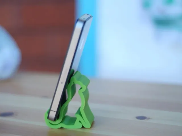 Kitty Cat Phone Holder
