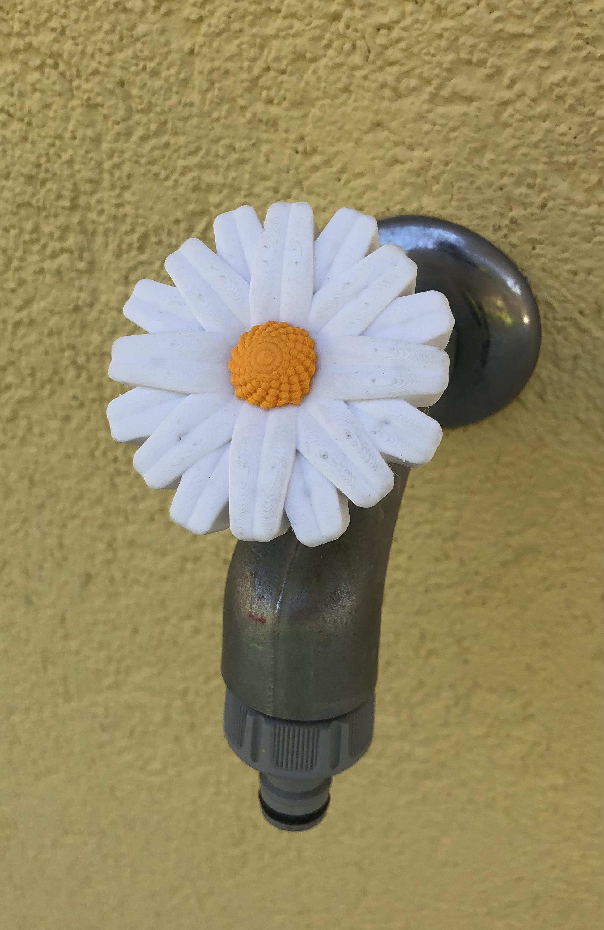 Daisy Outdoor Water Tap Handle
