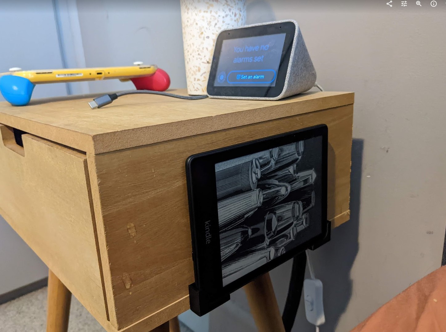 Kindle holder