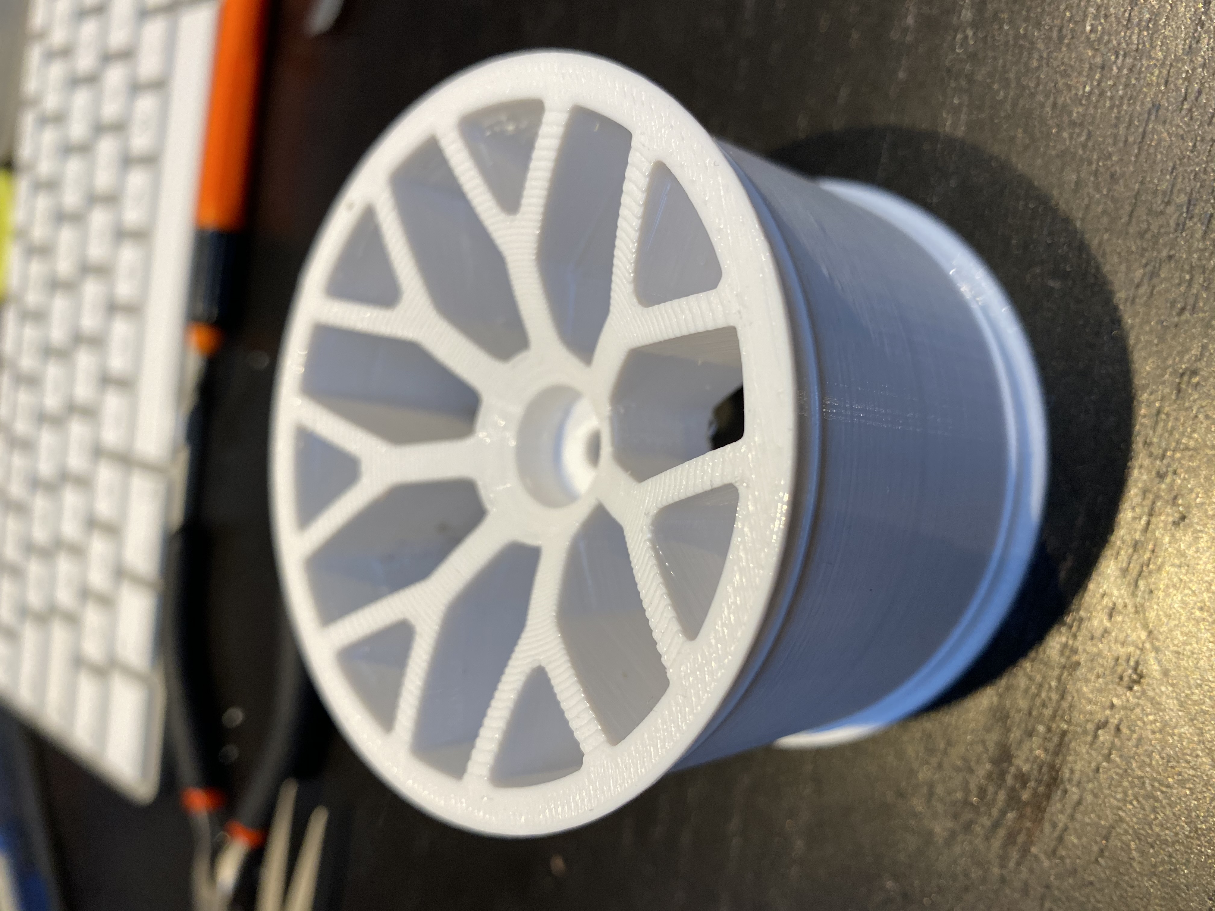 RC truggy 1:10 rim