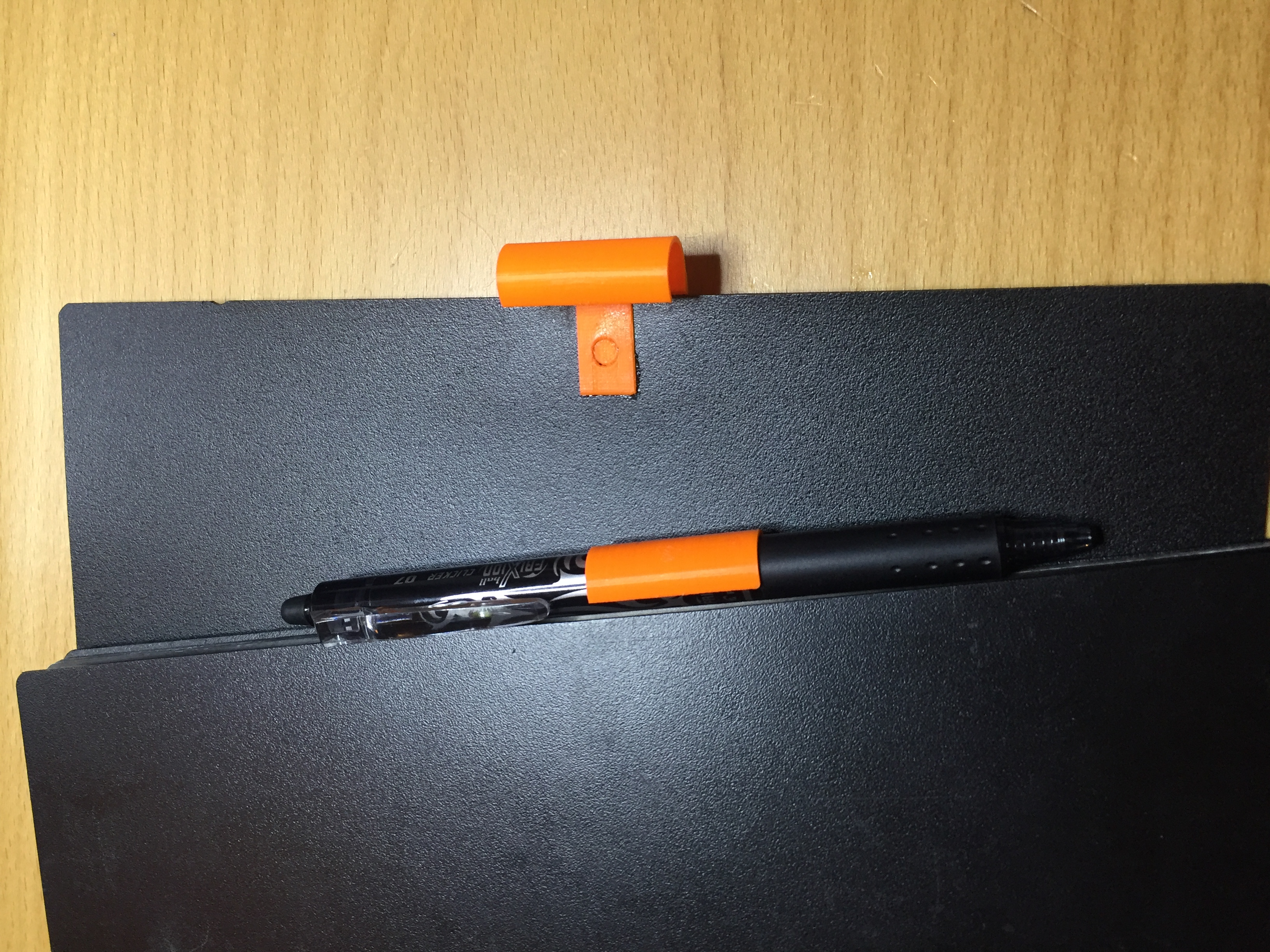 Pen holder for Rocketbook or similar notebook