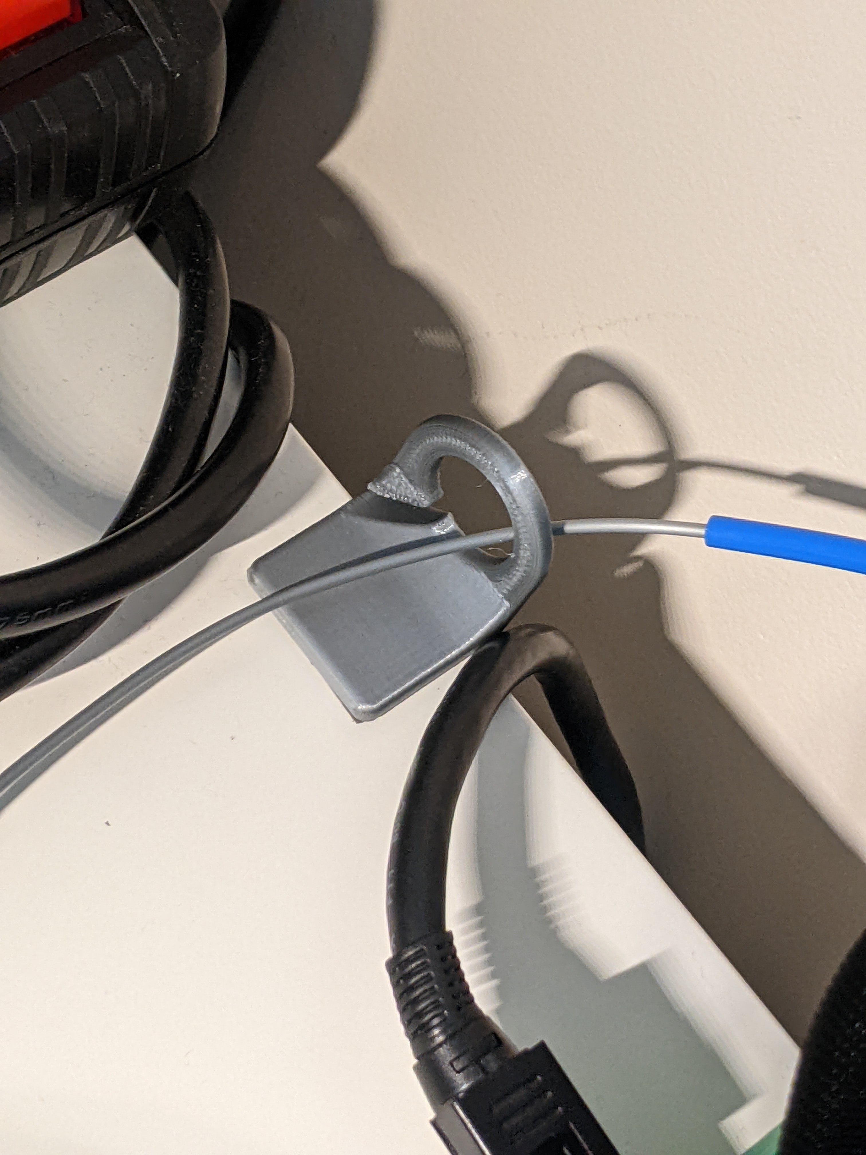 Filament guide hook for corners by Dima | Download free STL model ...