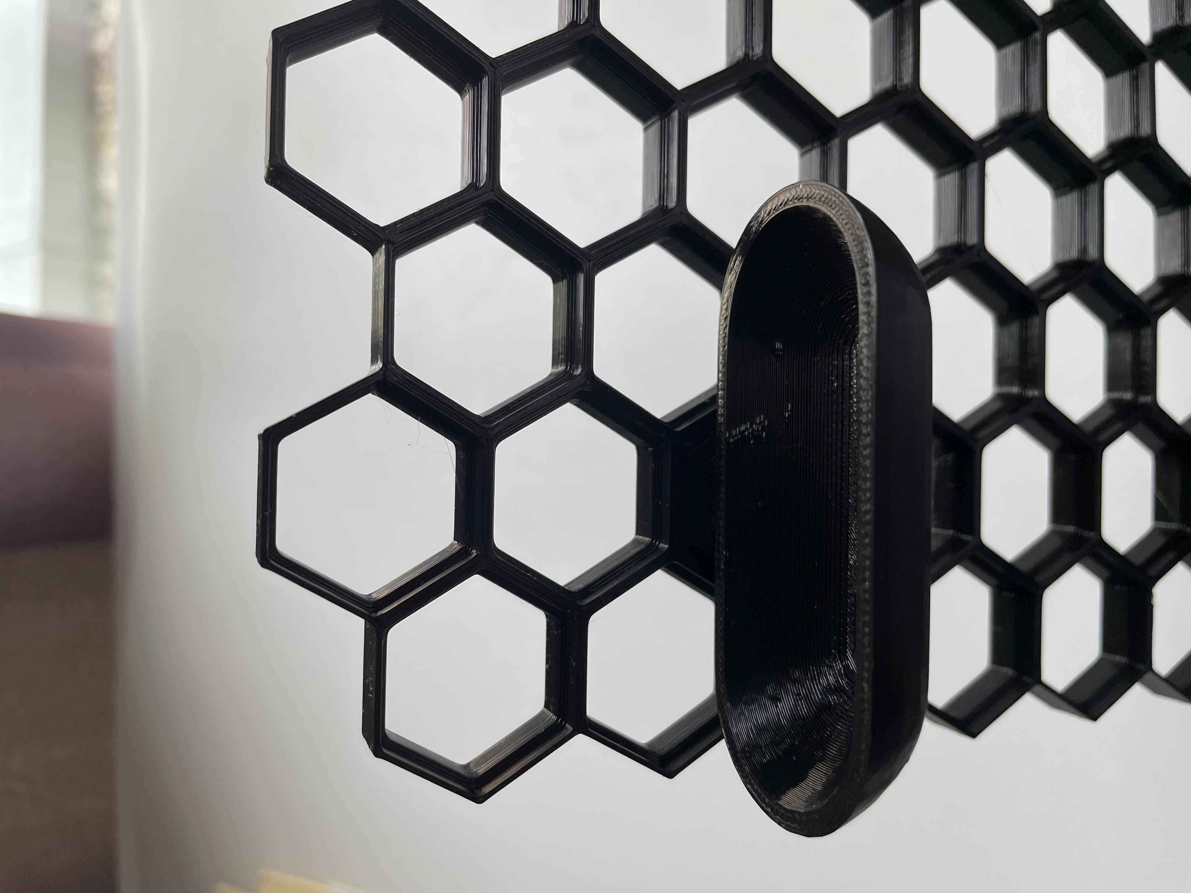 AirPods Pro Holder for Honeycomb Storage Wall