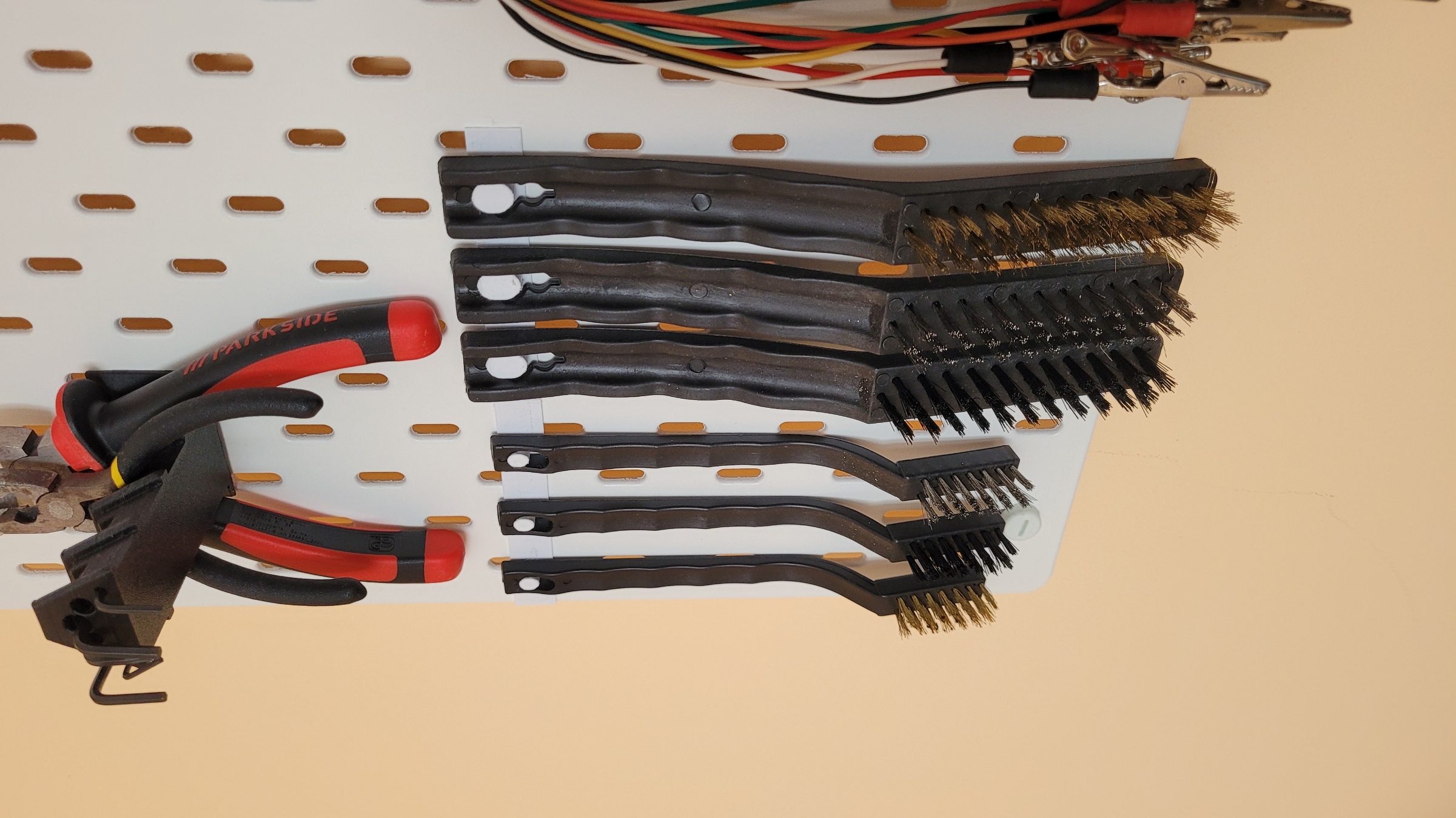 Ikea SKADIS wire brush holder