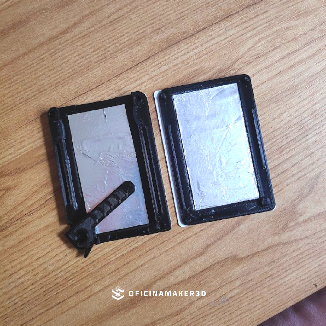 Miniatura 9 do modelo 3D Console Slim Wallet