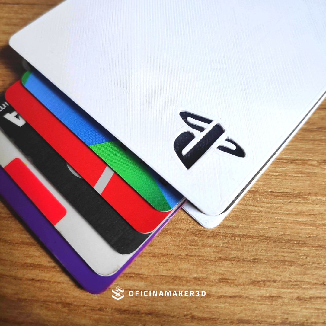 Miniatura 2 do modelo 3D Console Slim Wallet