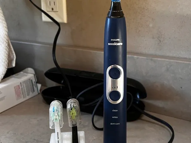 Philips Sonicare toothbrush holder