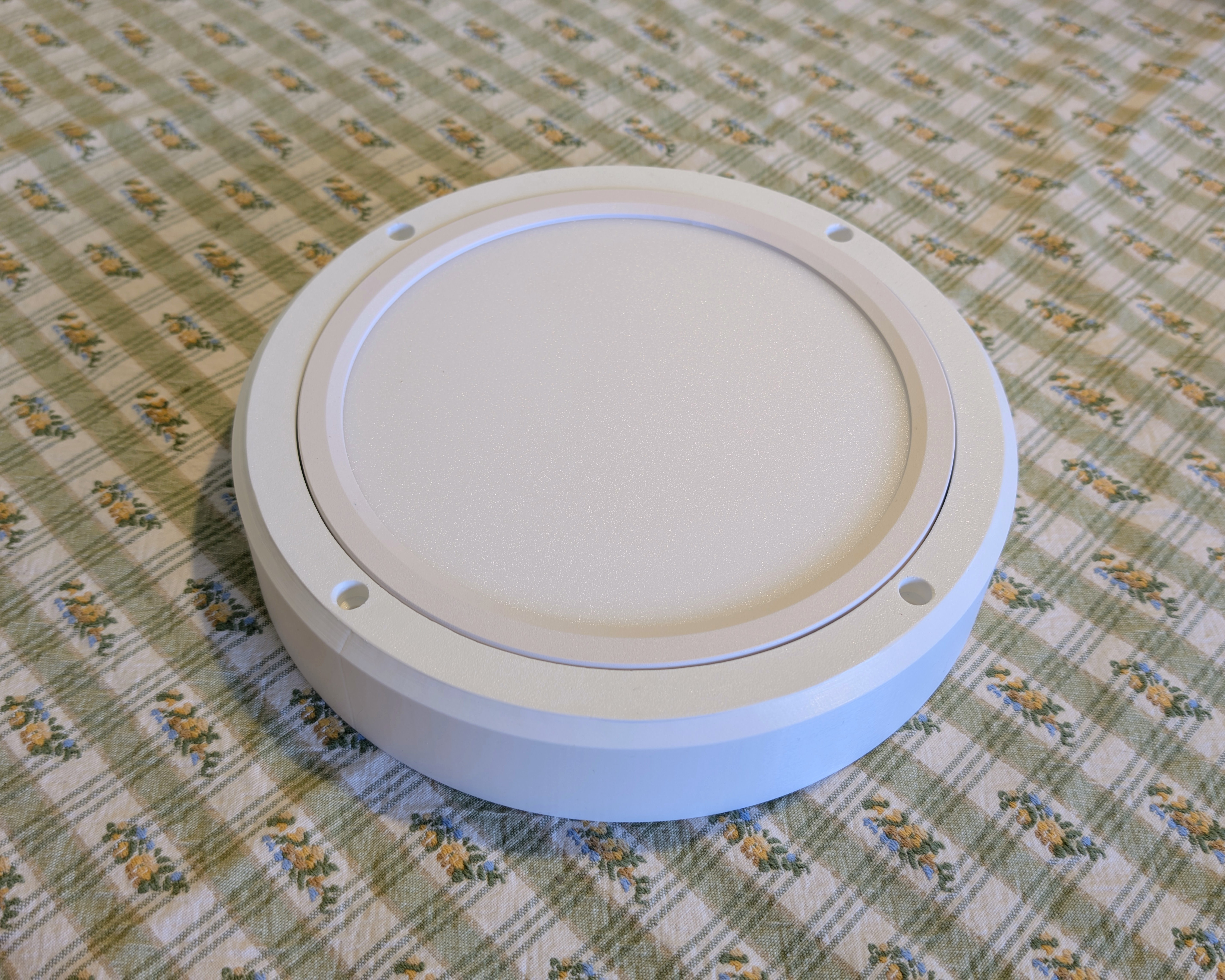 180mm (7 inch) Light Fixture Surround