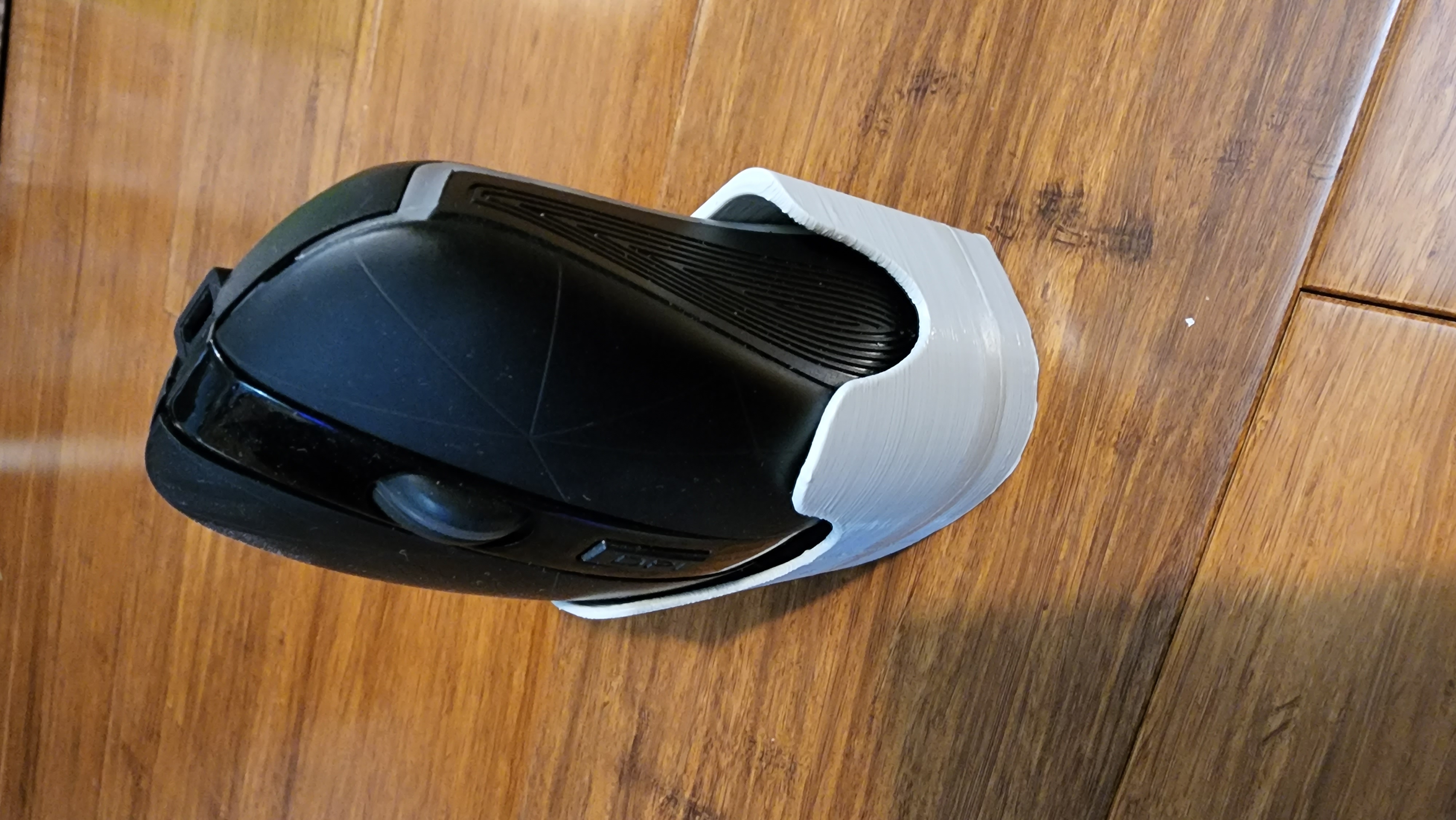 Computer Mouse House (Wall Mount Storage) by DJMac Download free STL model