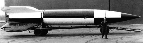 Miniatura 4 do modelo 3D V2 Rocket  Flying Version