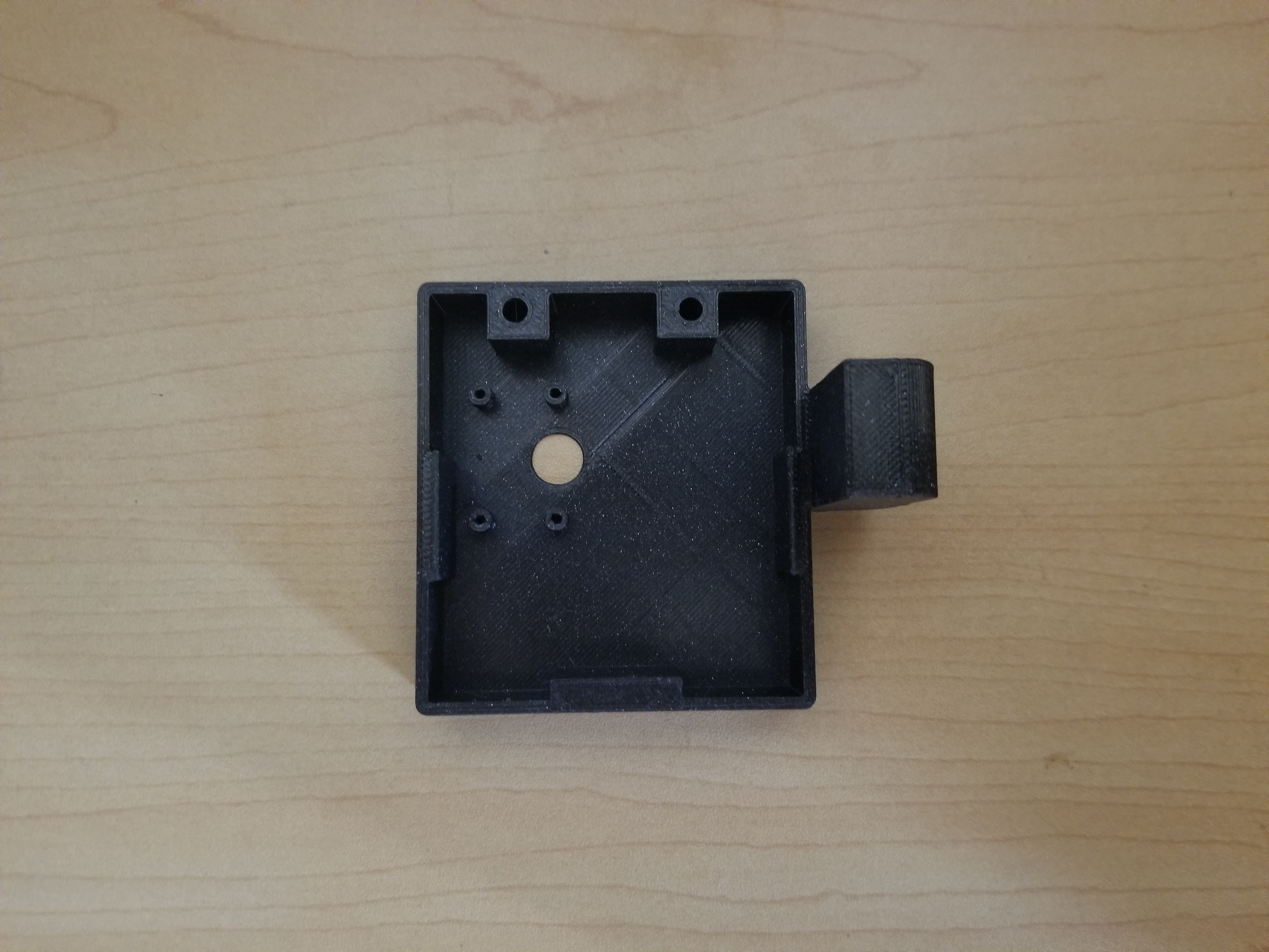 Miniatura 4 do modelo 3D Raspberry Pi Camera Case - OctoPrint - Security Server