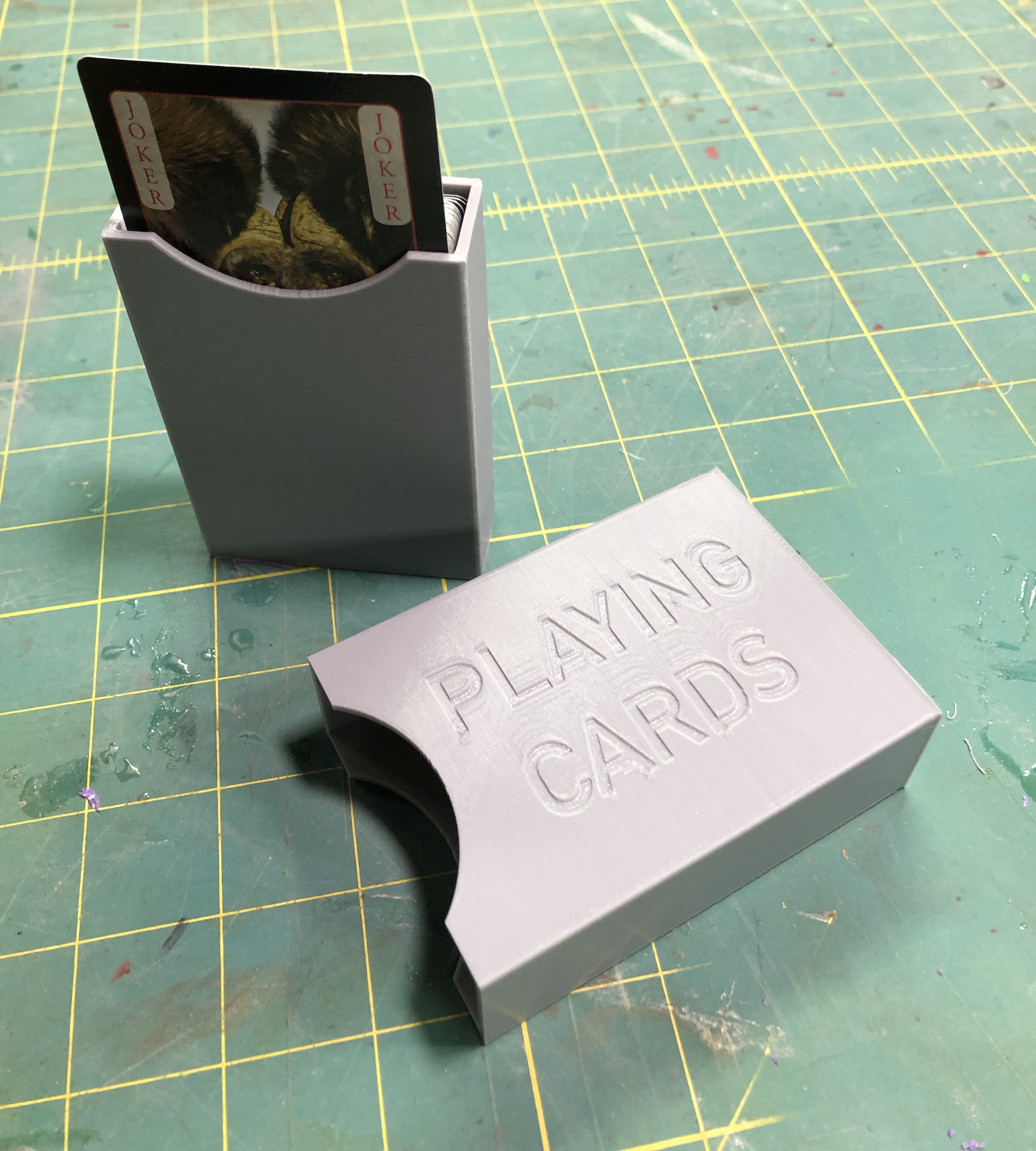 Playing Card Travel Case by TinkeringRocks Download free STL model