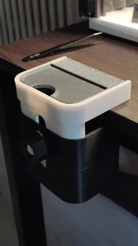 Desk clamp bin