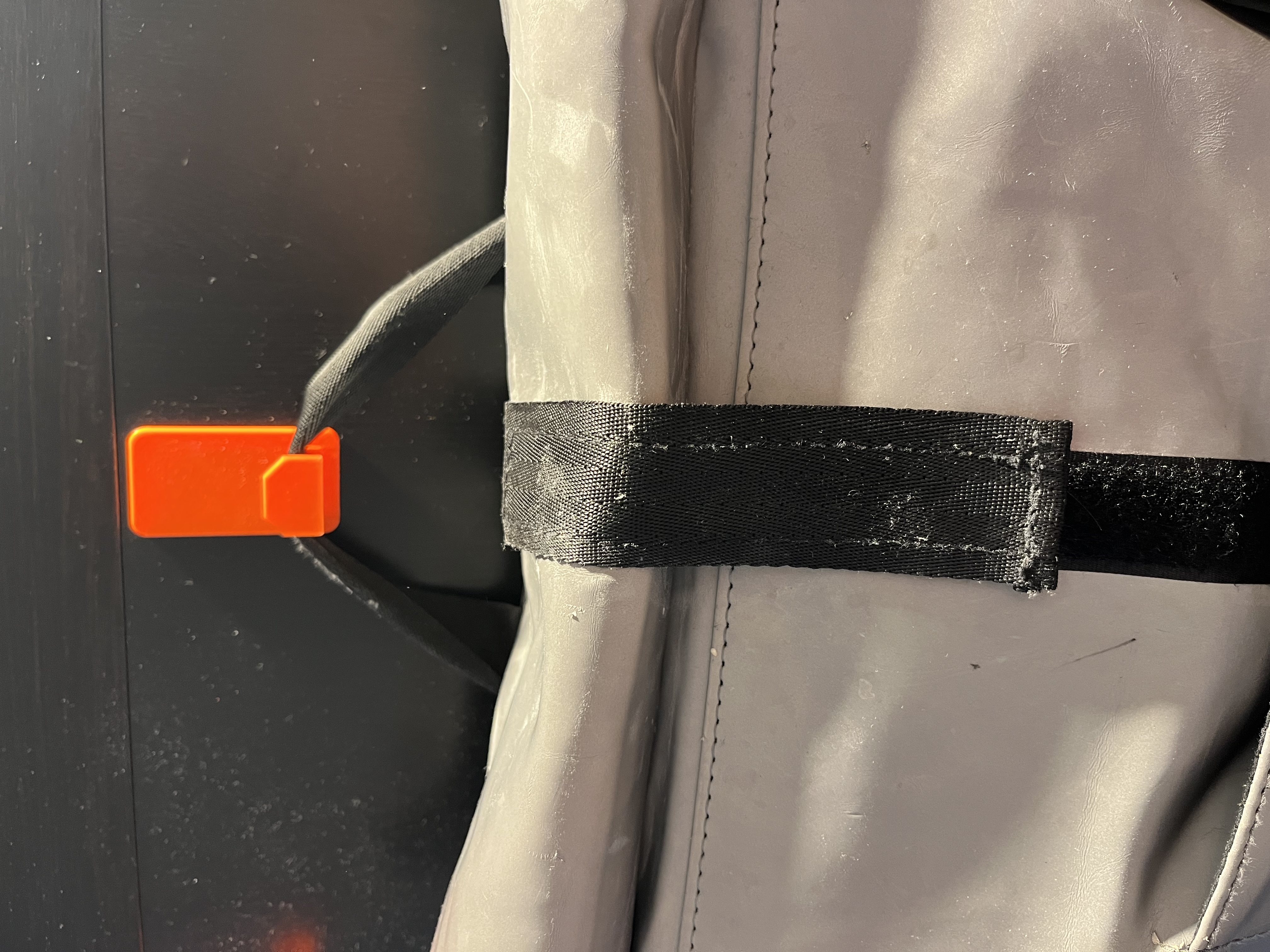 Hook for Tesa Powerstrips