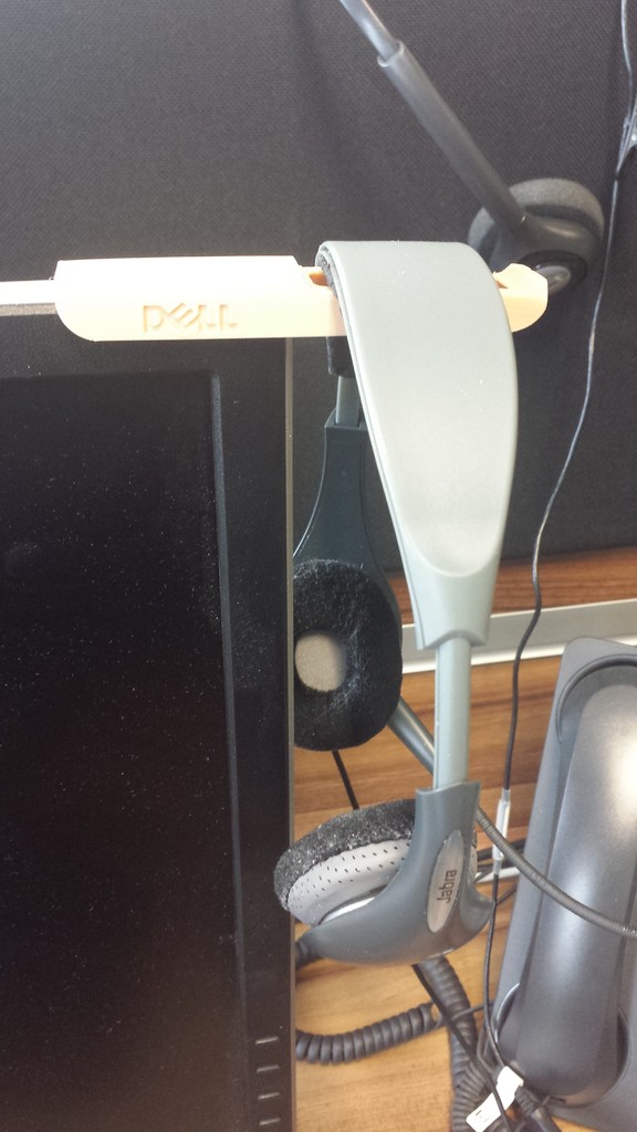 DELL clip-on headphones holder/hanger 
