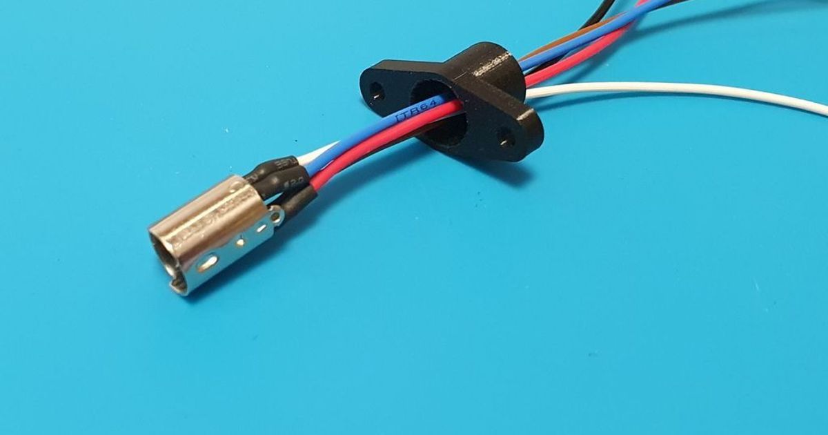 miniDin 6 pin connector for Thrustmaster steering wheels by Stanley