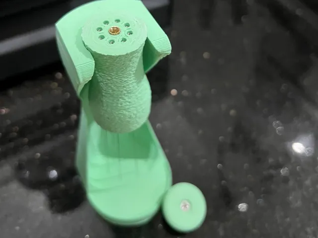WDT with 8 holes + threaded insert