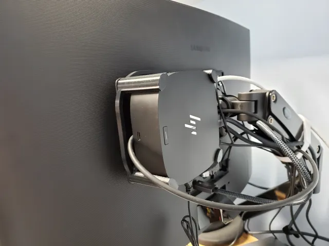 HP G5 Docking StationVESA mount