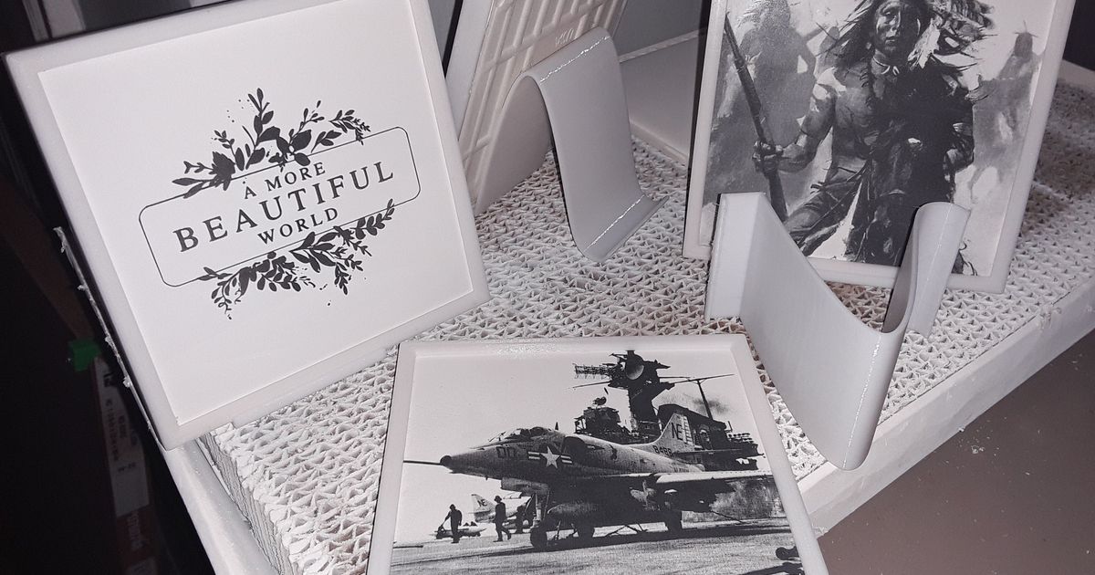 Simple ceramic tile frame and stand by dkj4linux Download free STL