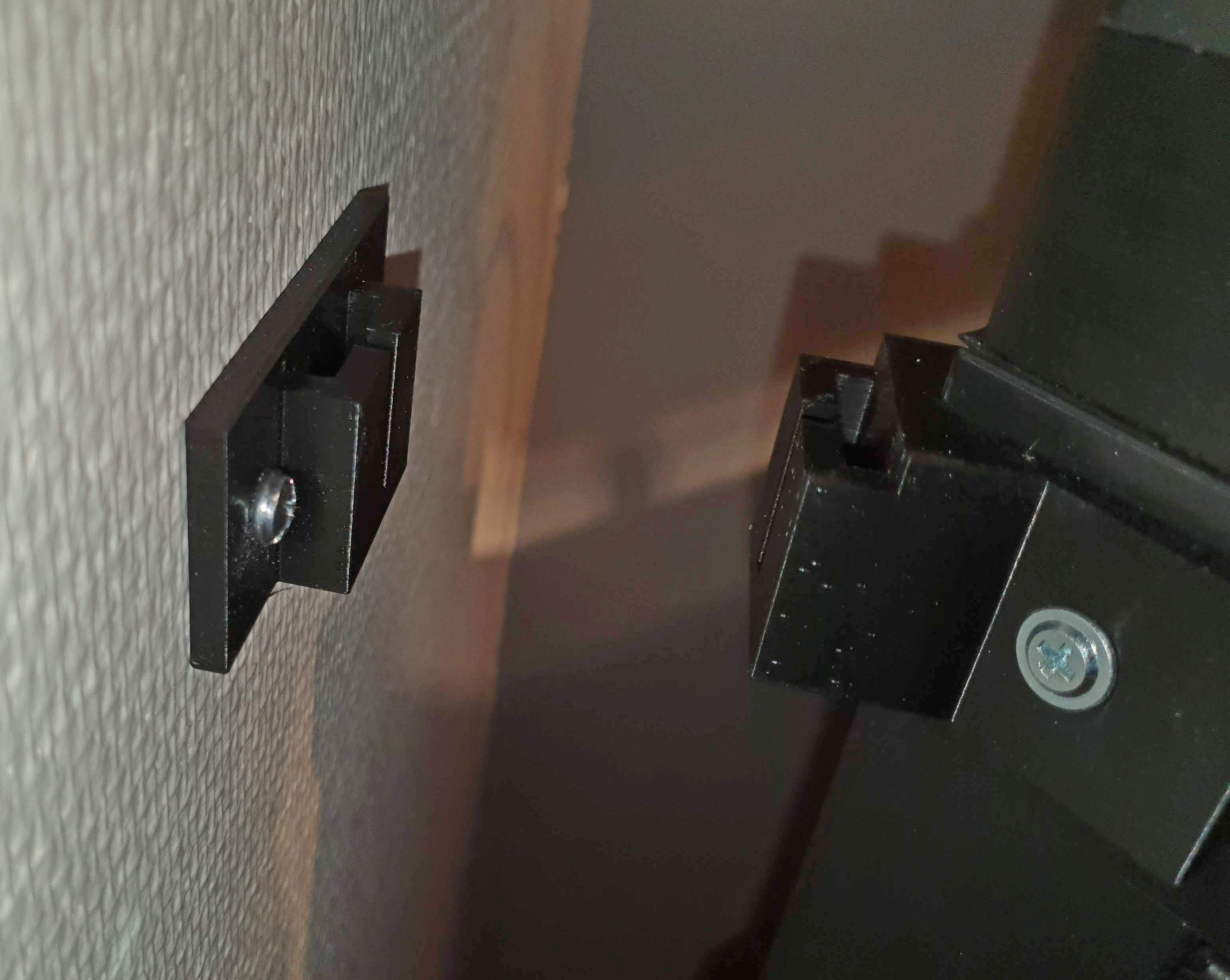 Miniatura 3 do modelo 3D LACK table corner wallmount