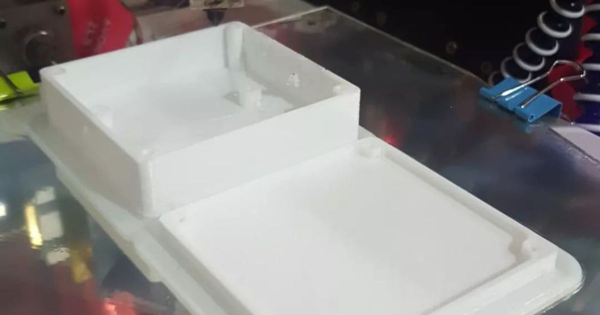 Arduino Enclosure with Screw Stand-Offs by mrg3ar | Download free STL ...