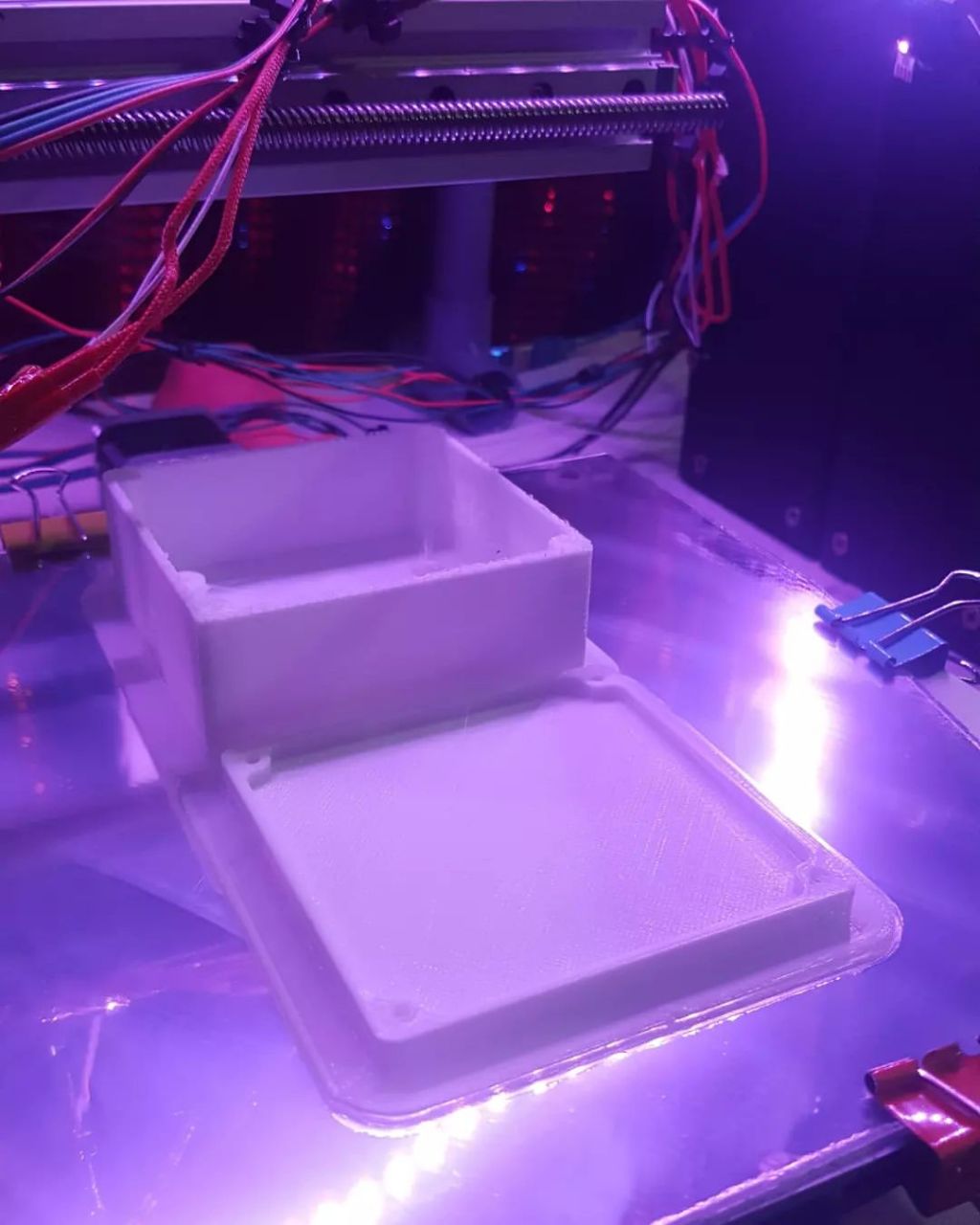 Arduino Enclosure with Screw Stand-Offs by mrg3ar | Download free STL ...