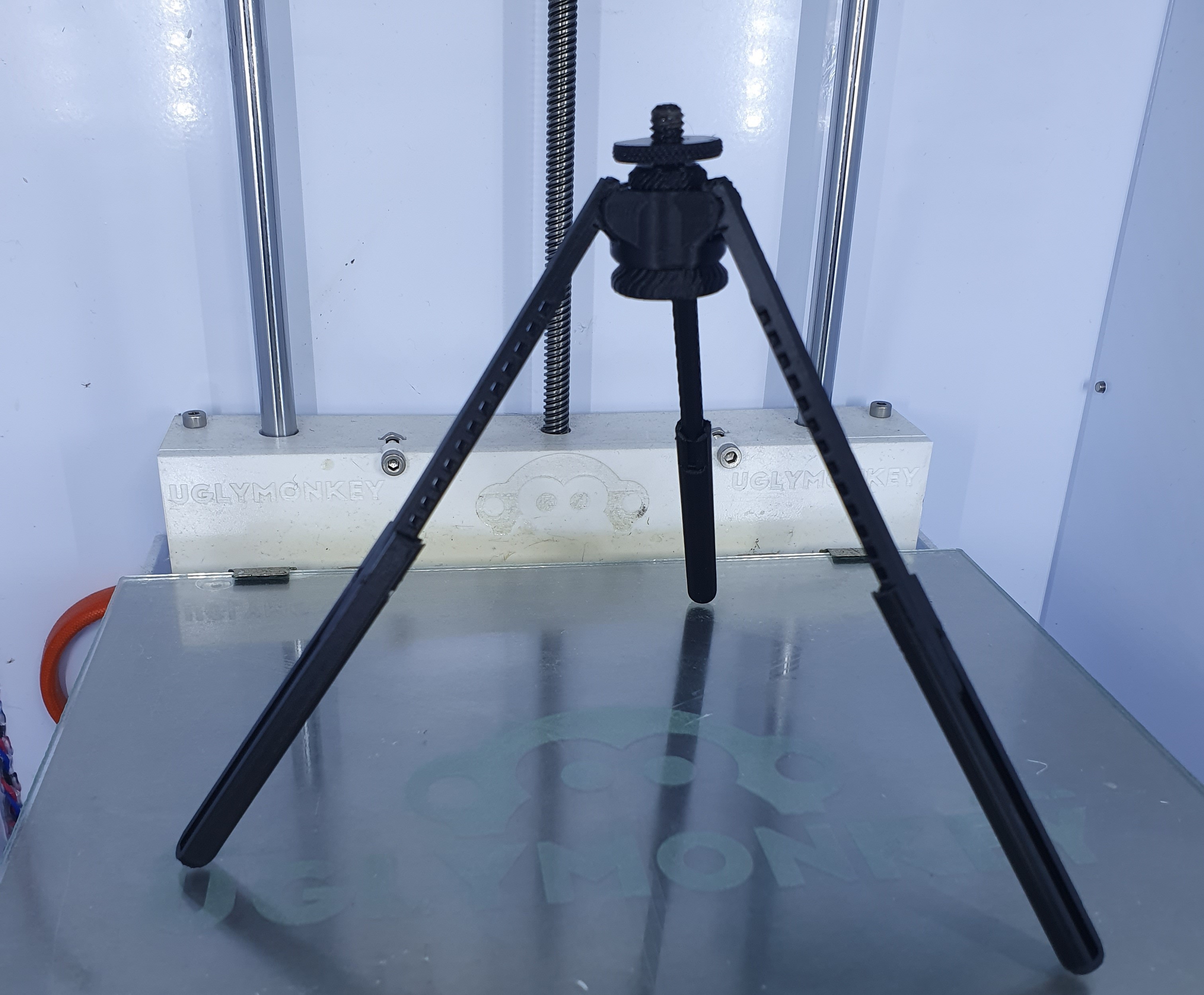 Print In Place Tripod V0.9