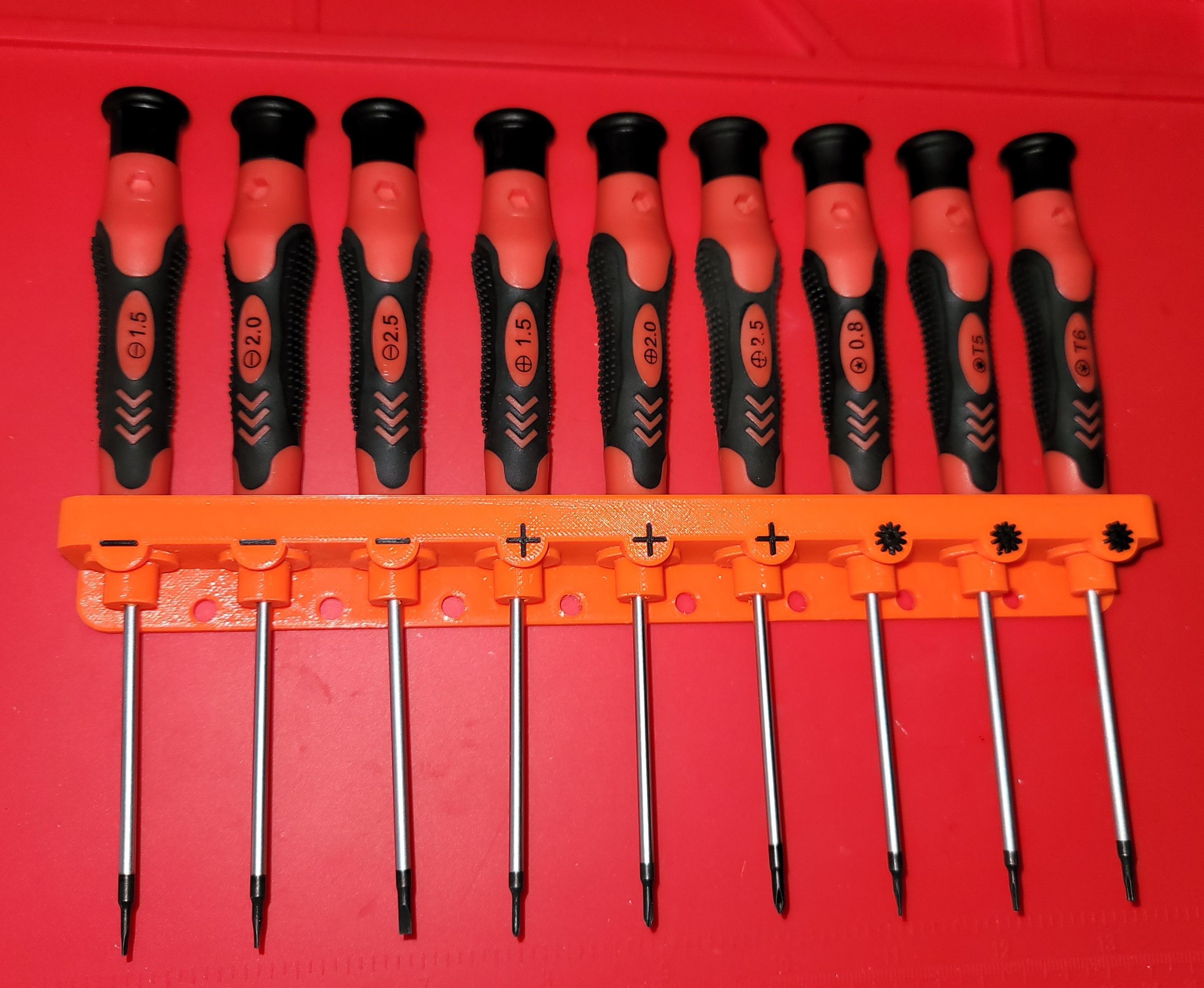 Screwdriver Holder by Rick Download free STL model