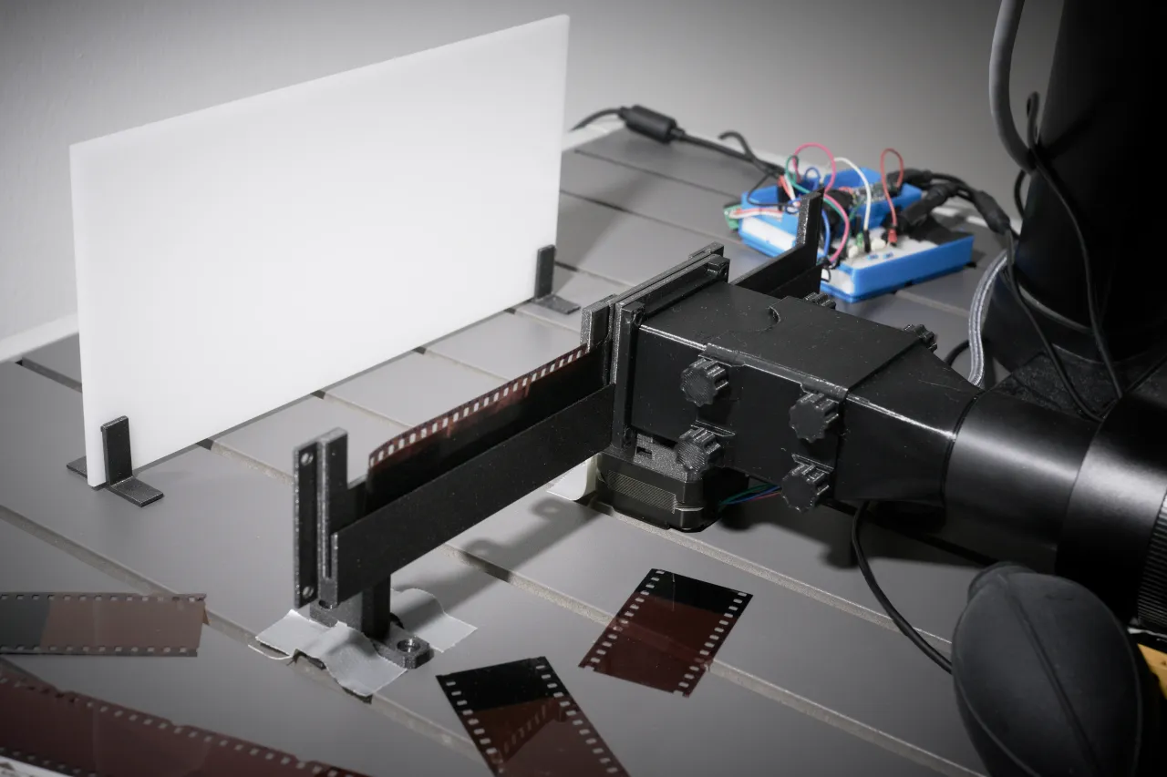 Modular print in place 35mm film scanner by FruitieX, Download free STL  model