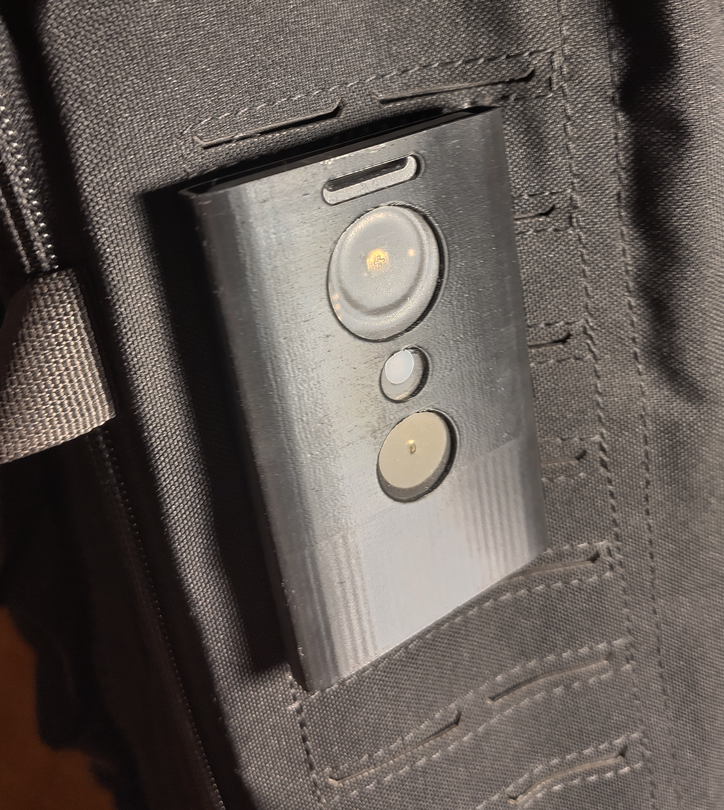 Seed T1000-E Tracker case with Molle clip