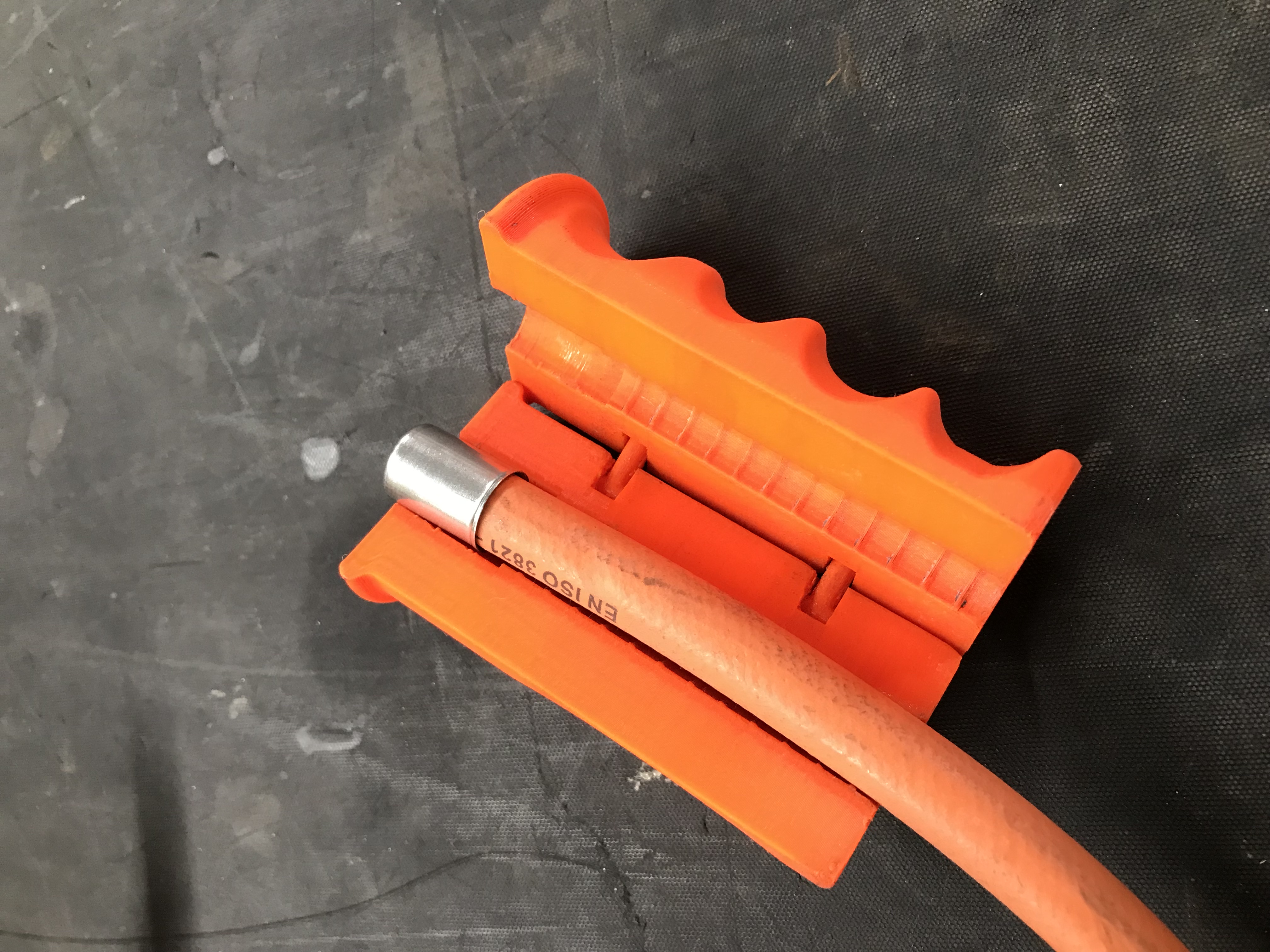 Propane hose clamp