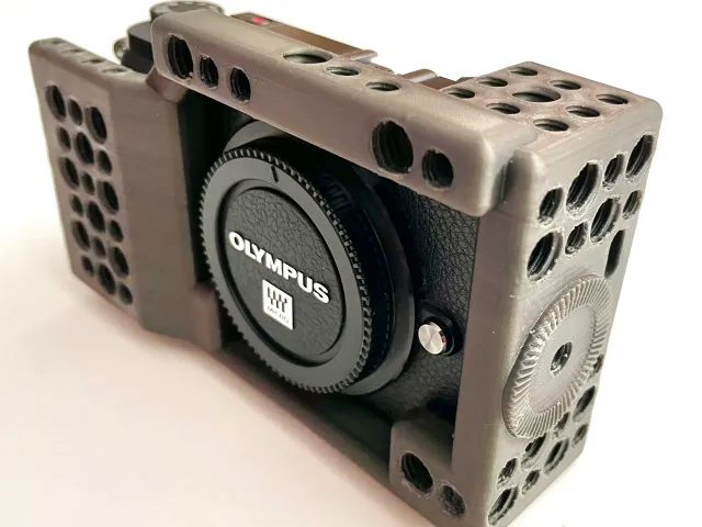 LUMIX GX80 / GX85 camera cage (work in progress)