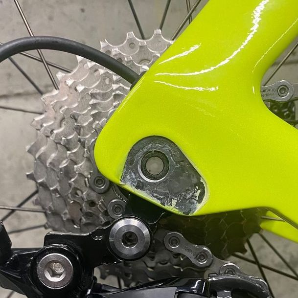 Rear axle cover for Canyon Speedmax CF by cmh Download free STL model