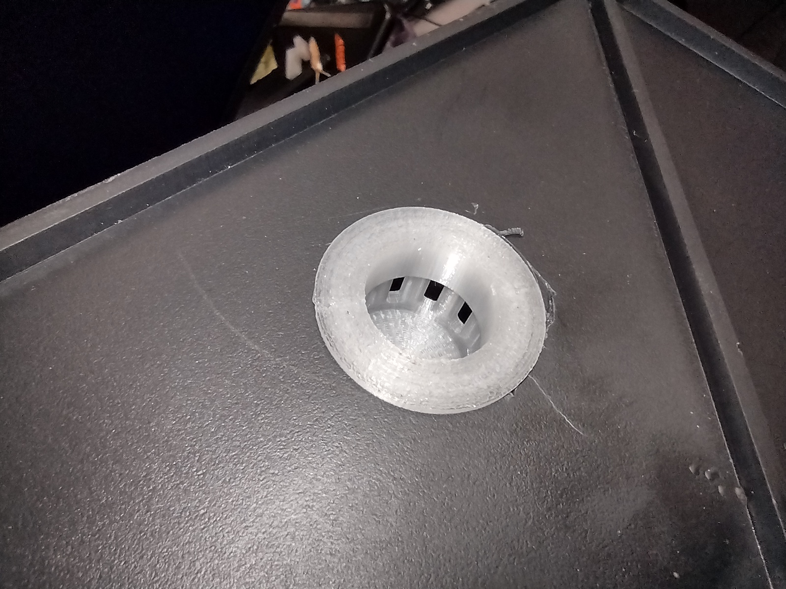 Flower Pot Drain System by RiciR Download free STL model