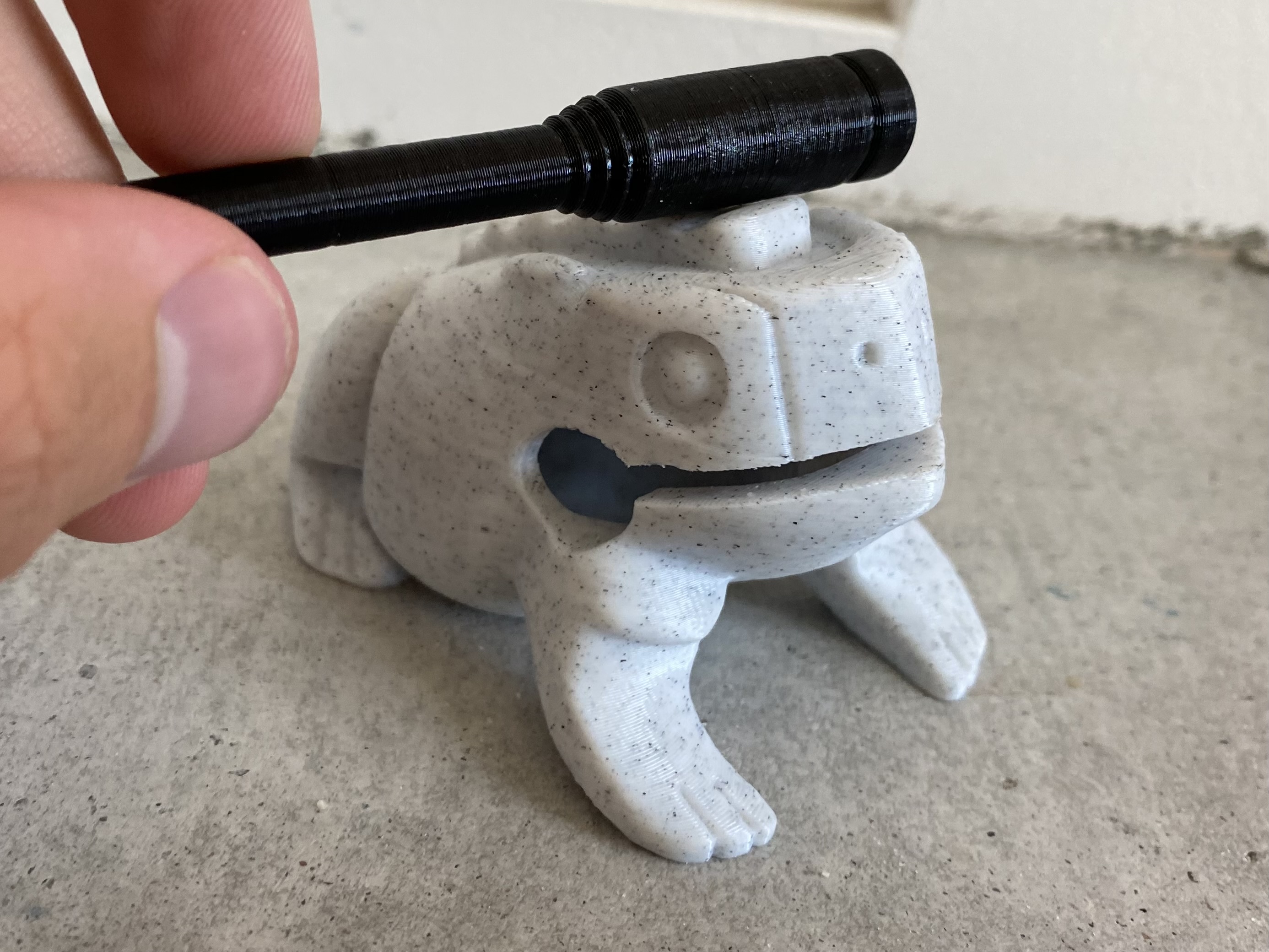 percussion frog by Wheelbarrow_of_Melons Download free STL model