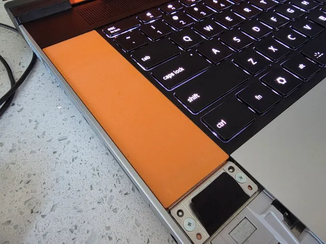 Framework 16 keyboard spacer printable replacement top (requires parts from original spacer)