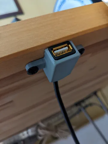 Amazon Basics USB Extension Cable Mount