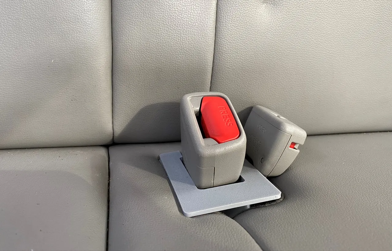 Seat Belt Buckle Holder by Nickbaxter
