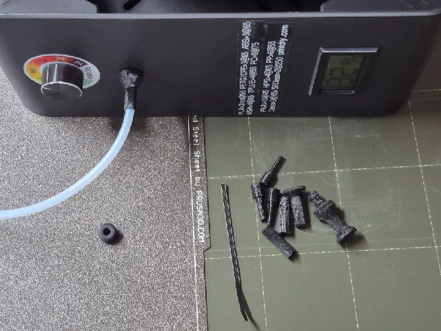 Bowden tube adapters - caps and fittings for connecting filament dryer and extruder