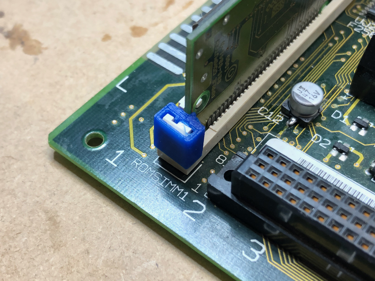 Mac SE/30 ROM socket clip repair