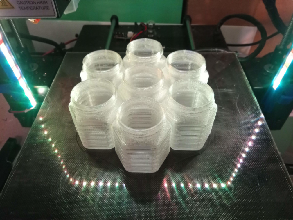 Miniatura 4 do modelo 3D Customizable Bottle Cap Container